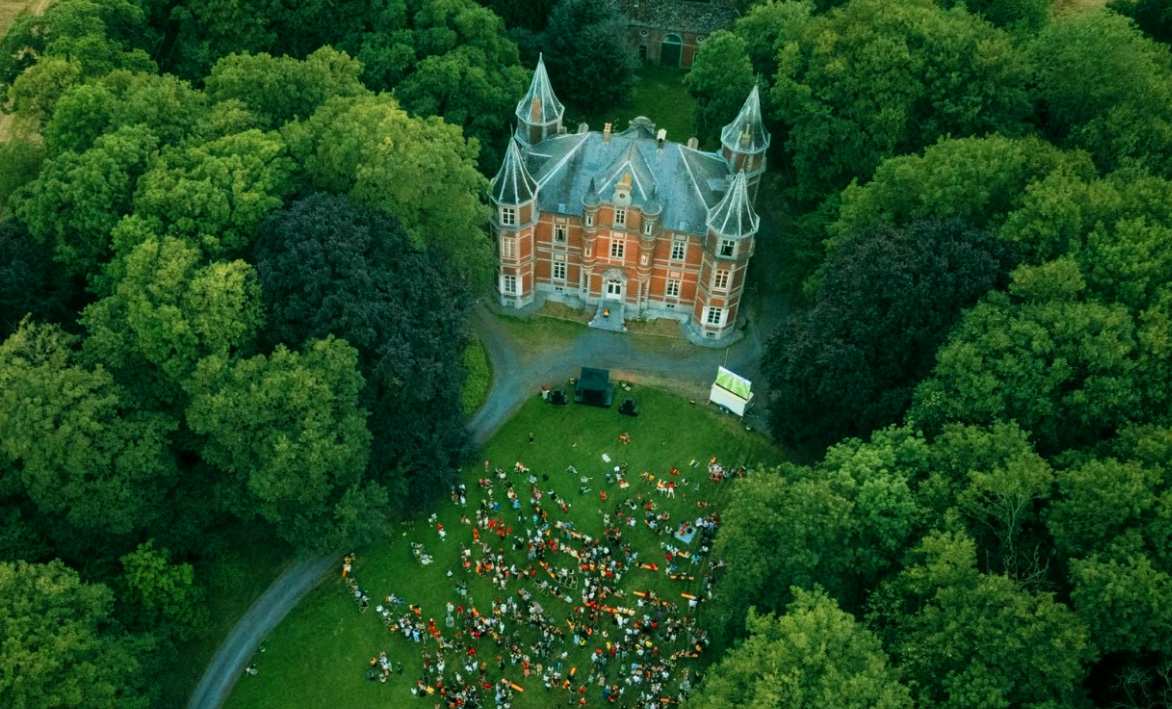 Vue aérienne du château de Miremont